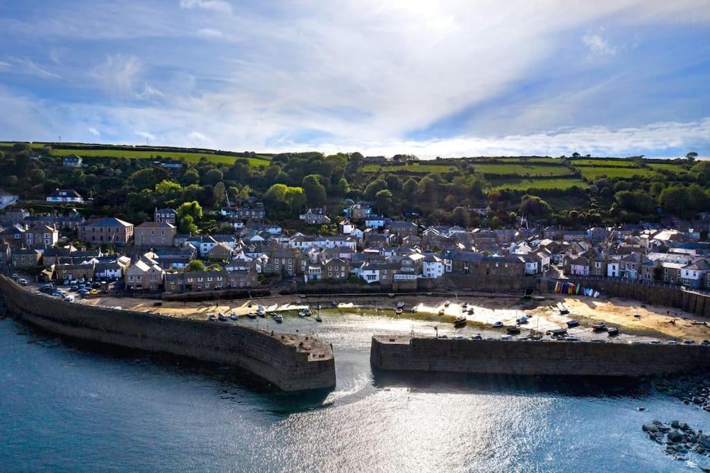 Abbey Cottage, Close To Mousehole Harbour Экстерьер фото